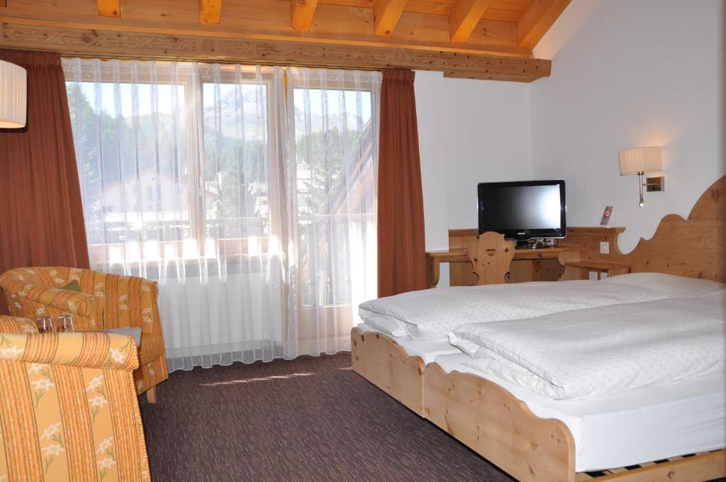 Hotel Seraina Sils Maria Phòng bức ảnh